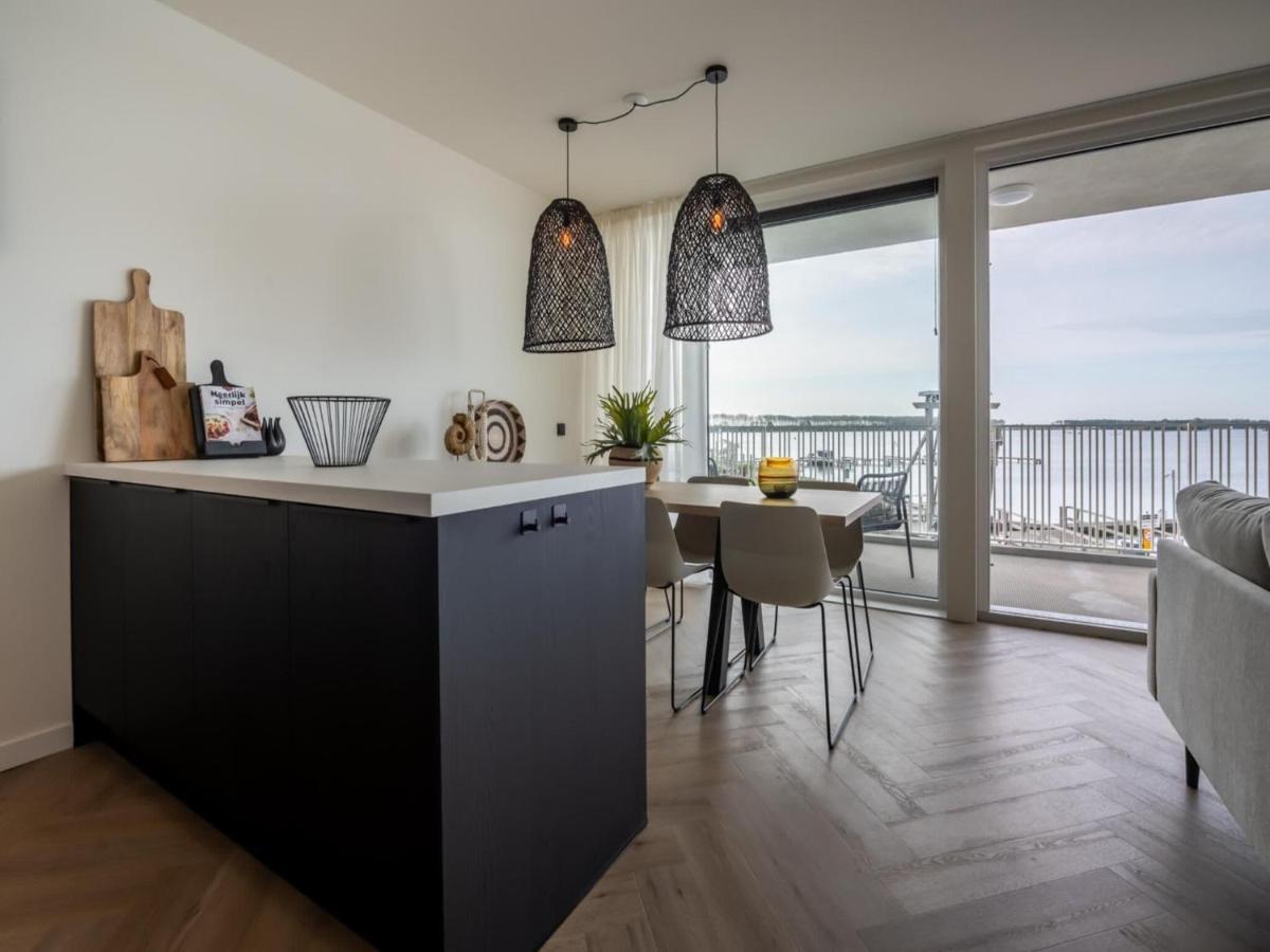 Spacious Waterfront Apartment Arnemuiden Ngoại thất bức ảnh